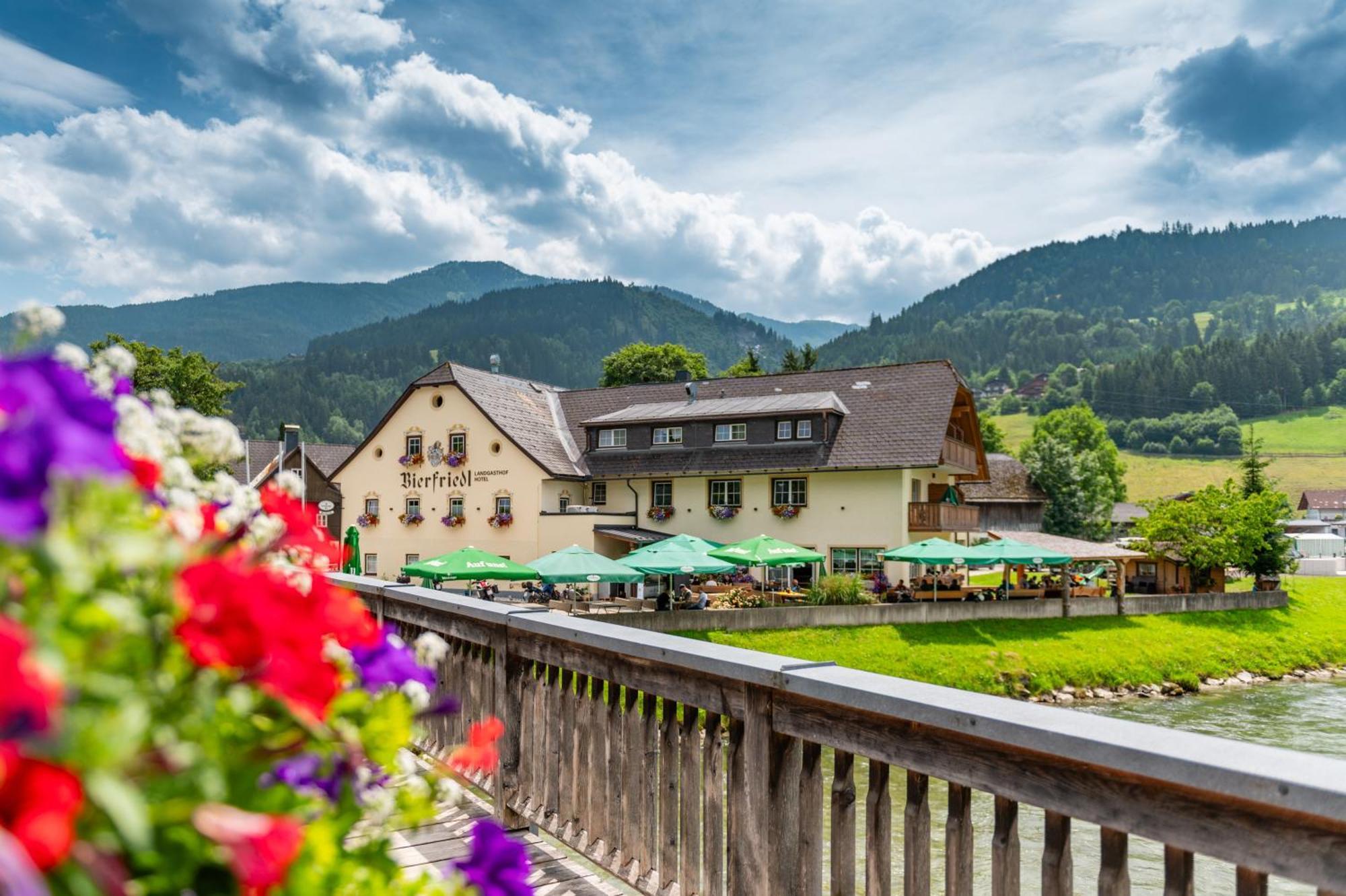 Hotel Landgasthof Bierfriedl Pruggern Exterior foto